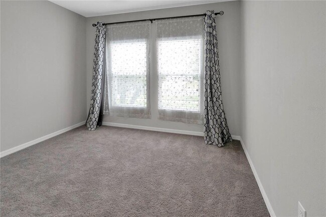 Building Photo - 12737 Tannencrest Dr