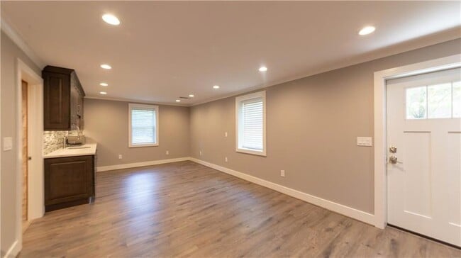 Building Photo - 3935 Briaridge Cir