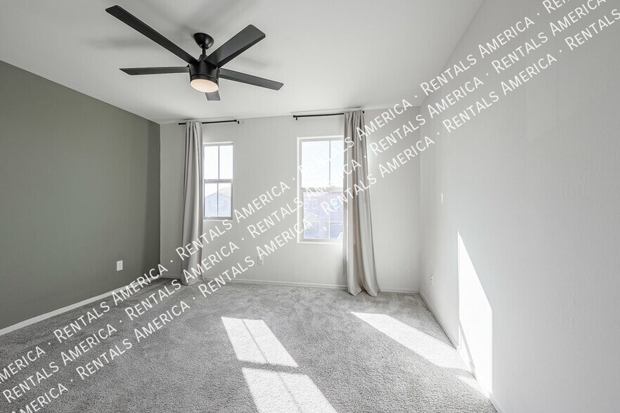 Building Photo - 12620 W Glenn Dr