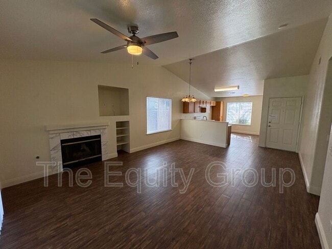 Building Photo - 4300 E Feemster Ave