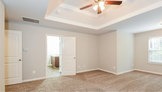 Building Photo - 7613 Absinth Dr