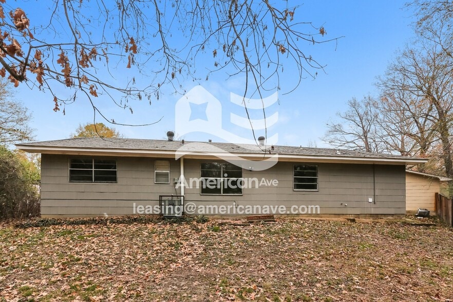 Building Photo - 187 E Woodcrest Dr