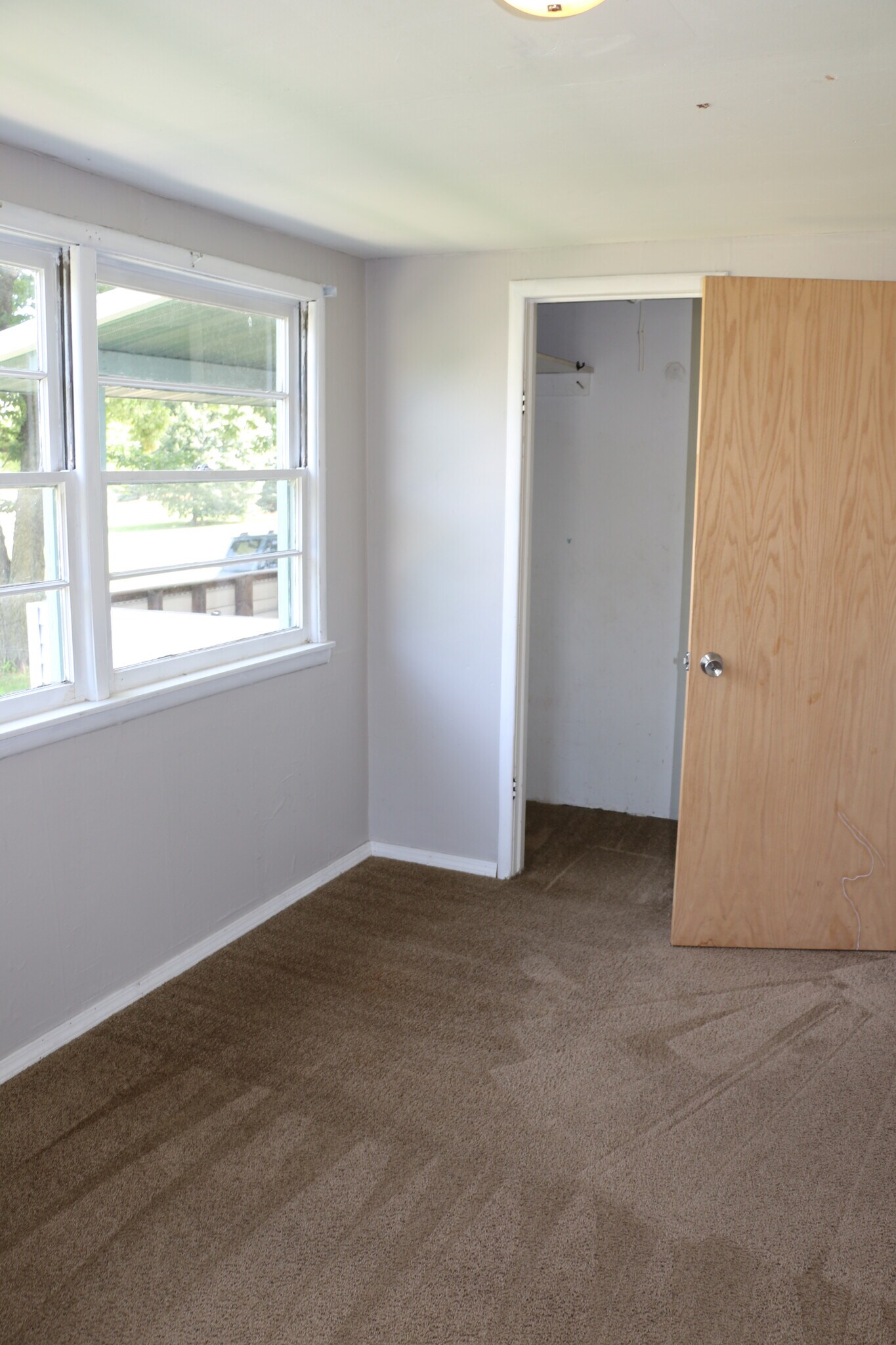 Bedroom - 213 Mound Ave