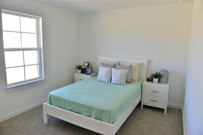 Building Photo - 31719 Carlisle Cv Ct