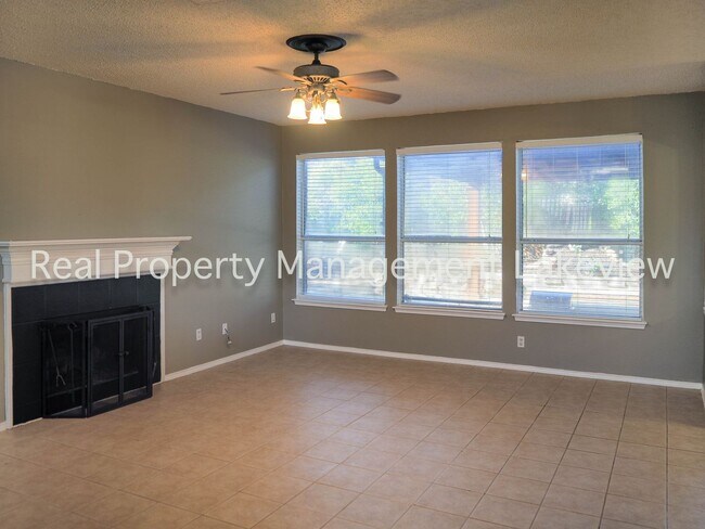 Building Photo - 7500 Waterside Pl
