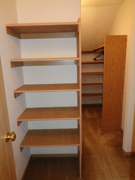 2nd Bedroom Walk-in Closet - 17612 SW Bany Rd