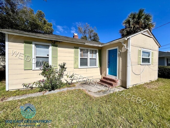 Primary Photo - Lovely 3 bedroom / 1 bathroom home now ava...