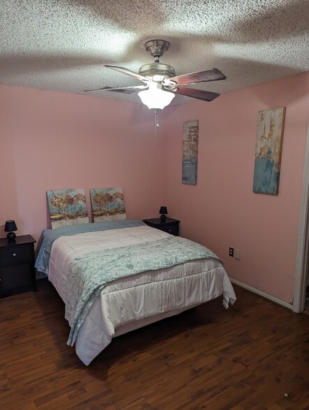 Building Photo - 4360 Stumberg Ln