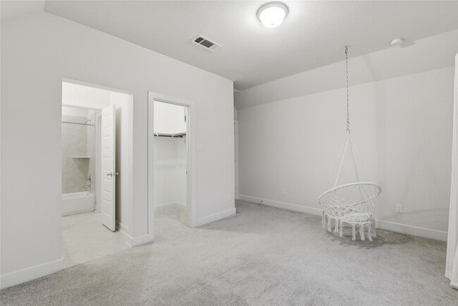 Building Photo - 12434 Tullich Run Dr