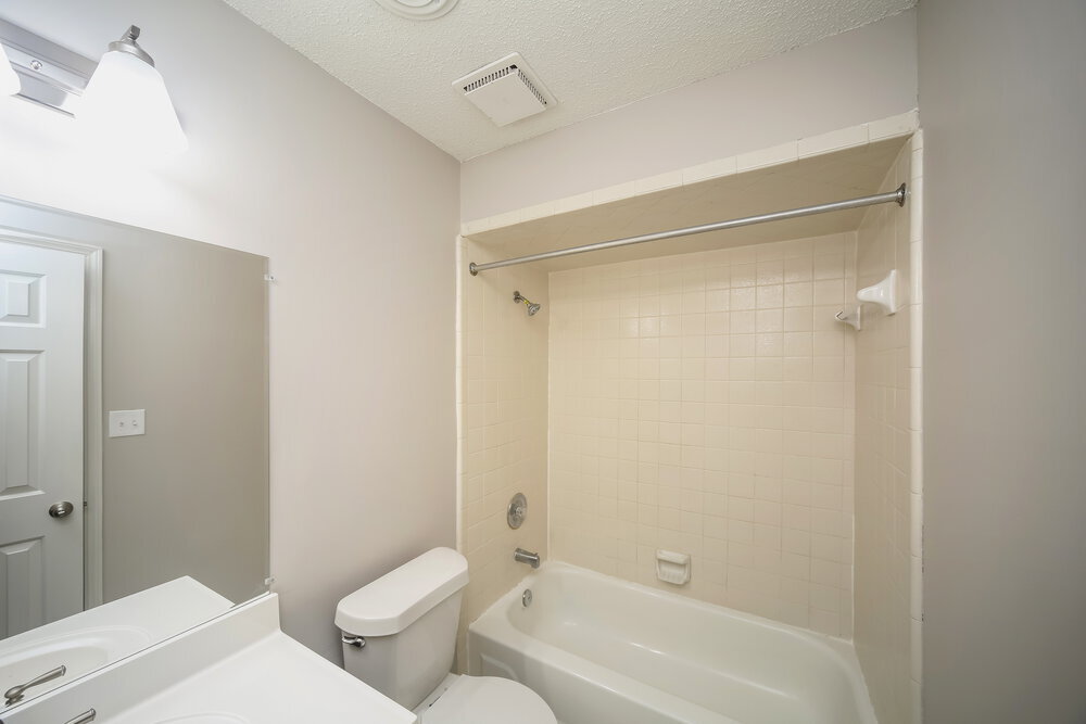 Building Photo - 312 Clarington Dr