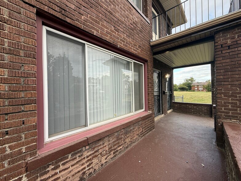Building Photo - 4074 Virginia Park St