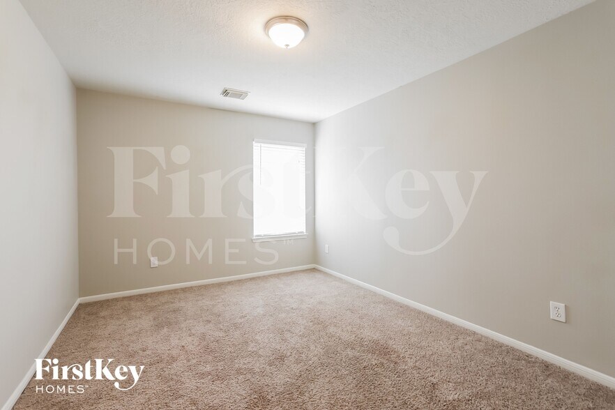 Building Photo - 22543 Williamschase Dr