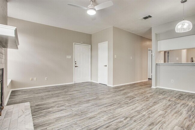 Building Photo - 5301 Indio Cove