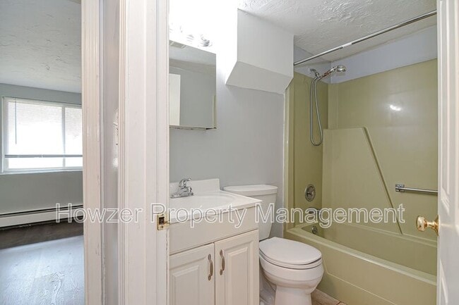 Building Photo - 6 Tideview Path