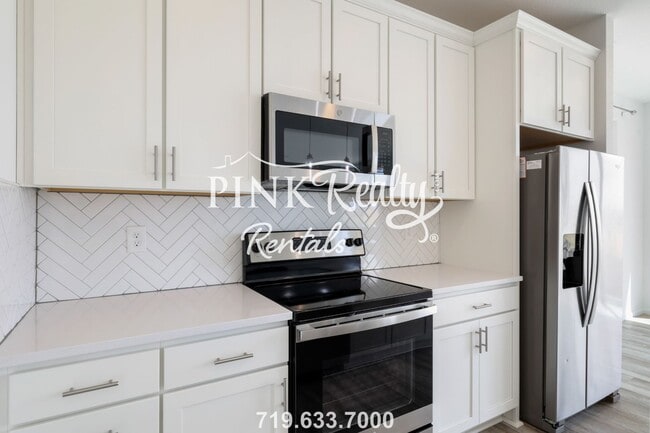 Building Photo - 8033 Buffalo Horn Dr