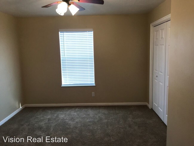 Building Photo - 2 br, 1 bath House - 1512 S 175 E