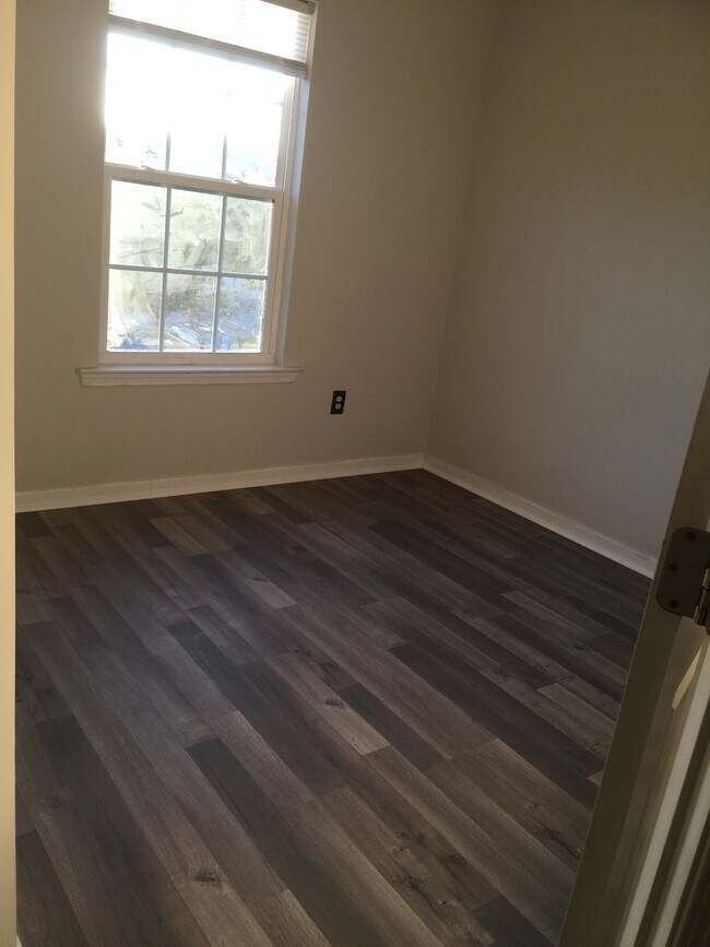 Building Photo - 3919 Beethoven Ct