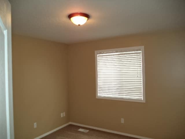 Building Photo - 2360 N Grey Hawk Ave