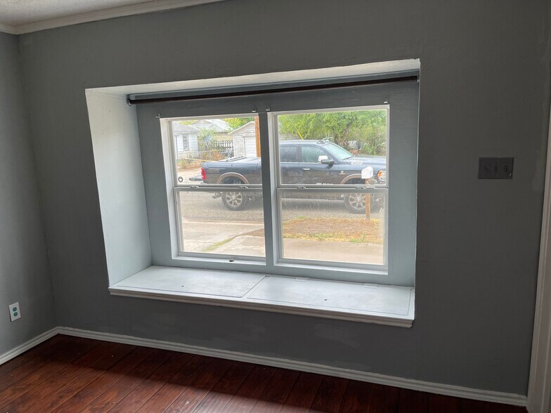 Building Photo - 1972 Colorado Ave