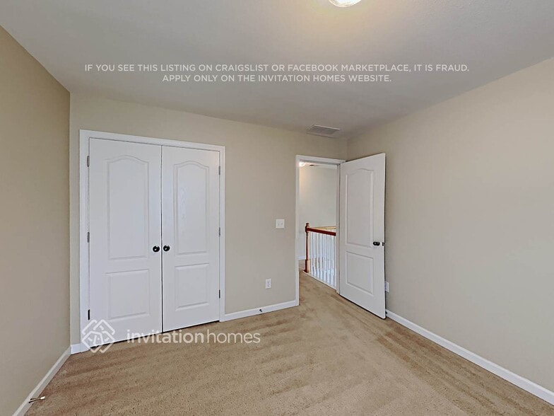 Building Photo - 6415 White Walnut Way