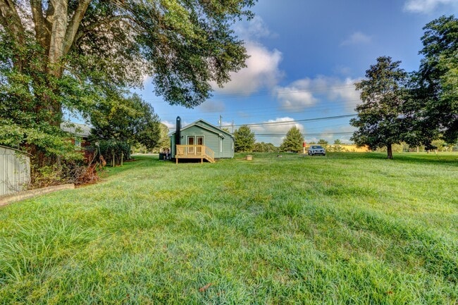 Building Photo - 1286 Fallston Rd