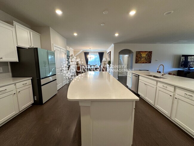 Building Photo - Gorgeous 3 Bed 3 Bath Home in Huntersville