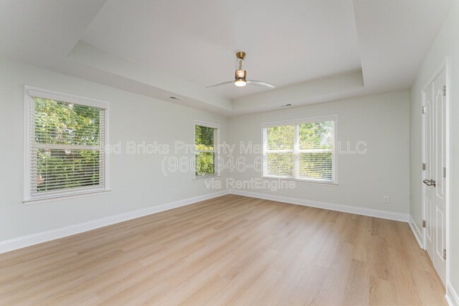 Building Photo - 139 Brackenbury Ln