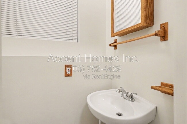 Building Photo - 21217 Millwood Sq