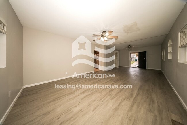 Building Photo - 3119 Pioneer Ave