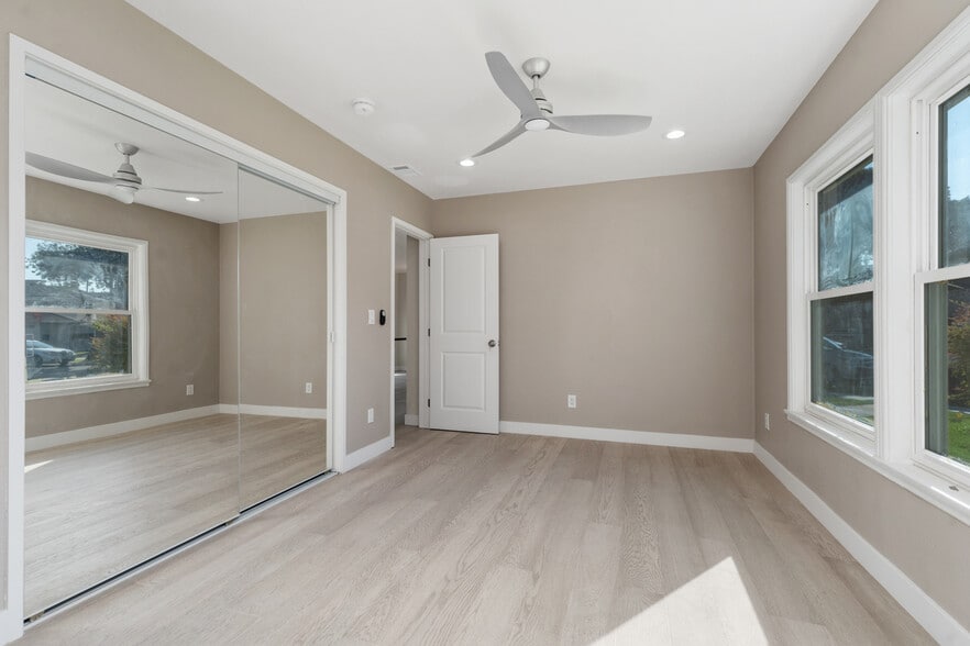 Building Photo - 4769 E Malta St