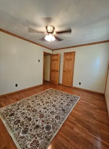 Building Photo - 216 Caroline Dr