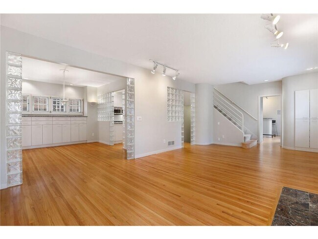 Building Photo - 3721 Upton Ave S