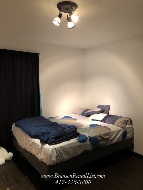 Building Photo - Spacious Basement Home with Breathtaking V...