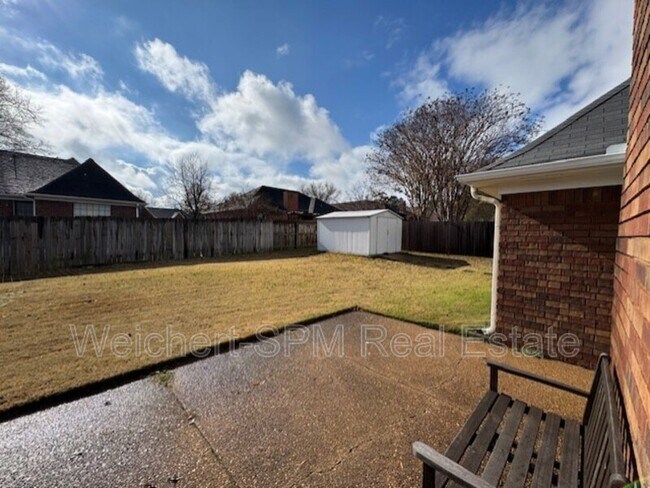 Building Photo - 6353 Thistle Point