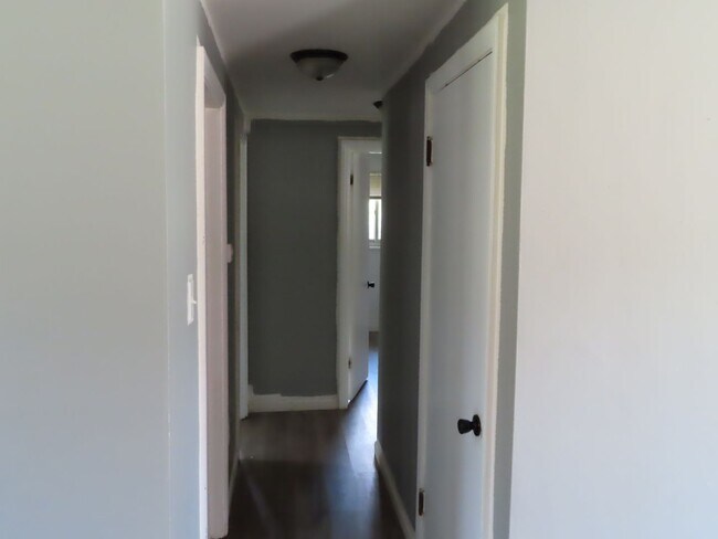 Building Photo - Kettering Single Family Home for Rent