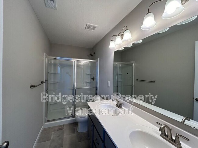Building Photo - 187 Brooke Parke Ave