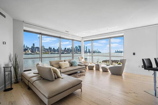 Building Photo - 20 Ave at Port Imperial