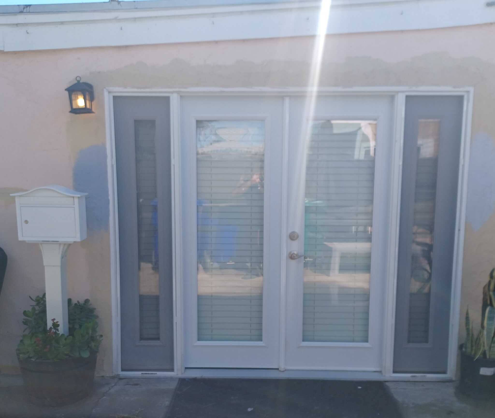 Double Door Entry - 751 Jewell Dr