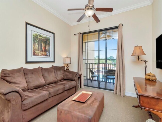 Building Photo - 13941 Clubhouse Dr