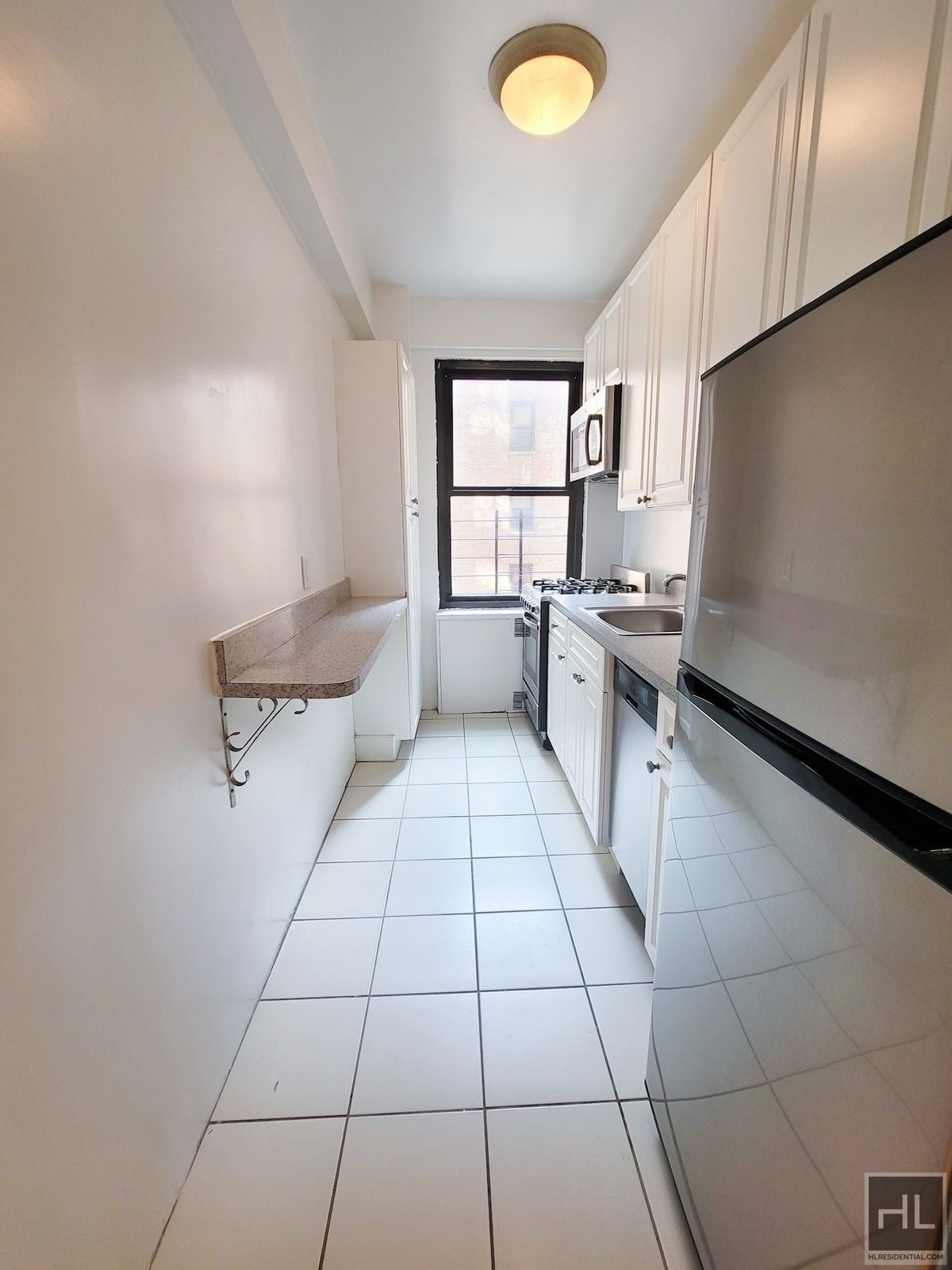 Building Photo - GRAND CONCOURSE