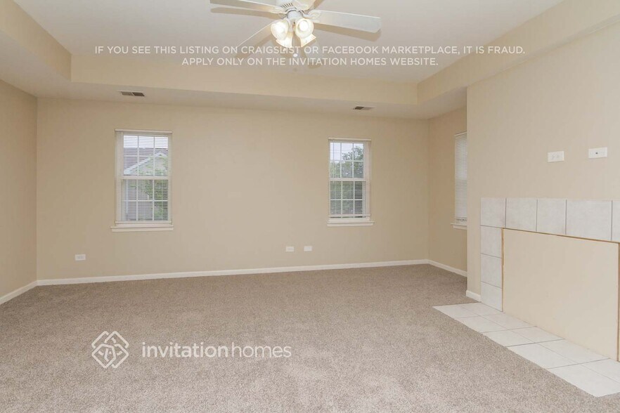 Building Photo - 3862 Pathfinder Ln