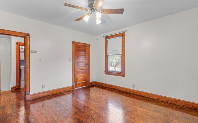 Building Photo - 4522 Columbia St