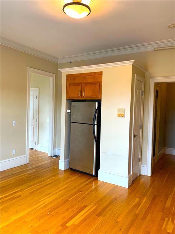Building Photo - 52 Parkis Ave