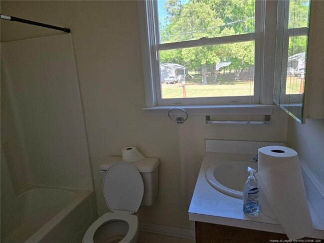 Building Photo - 1527 Lewter Shop Rd