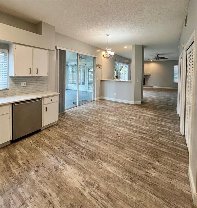 Building Photo - 9318 Heritage Oak Ct