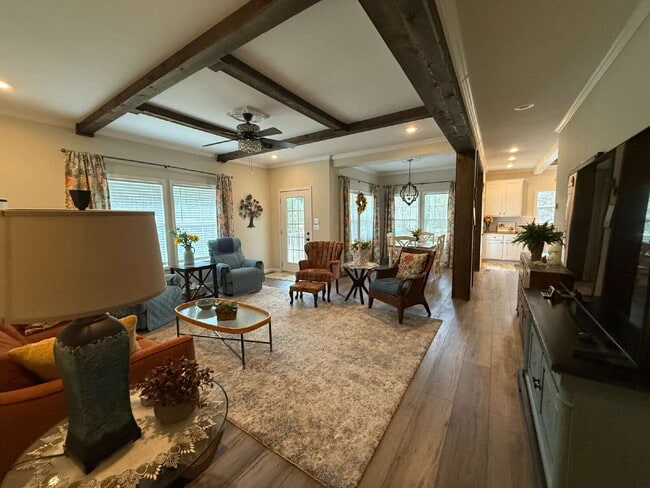 Building Photo - Immaculate Newer 3BR/2BA Brevard Home with Open Layout – Pet-Friendly