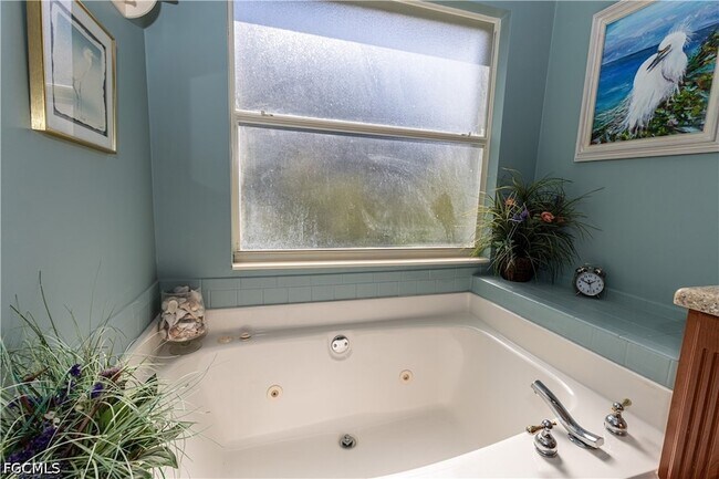 Building Photo - 9411 Old Hickory Cir