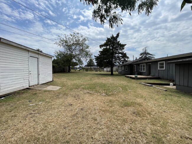 Building Photo - 4-Bedroom, 1.5 Bath Home in NW OKC