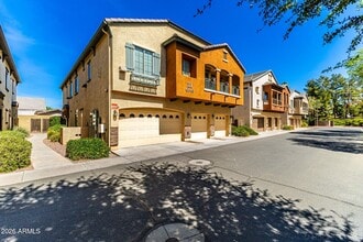 Building Photo - 2727 N Price Rd