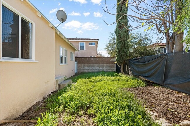 Building Photo - 1445 S Rebecca St